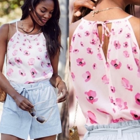 CAbi Tops - ❌SOLD❌Cabi Floral Pink Tank Top